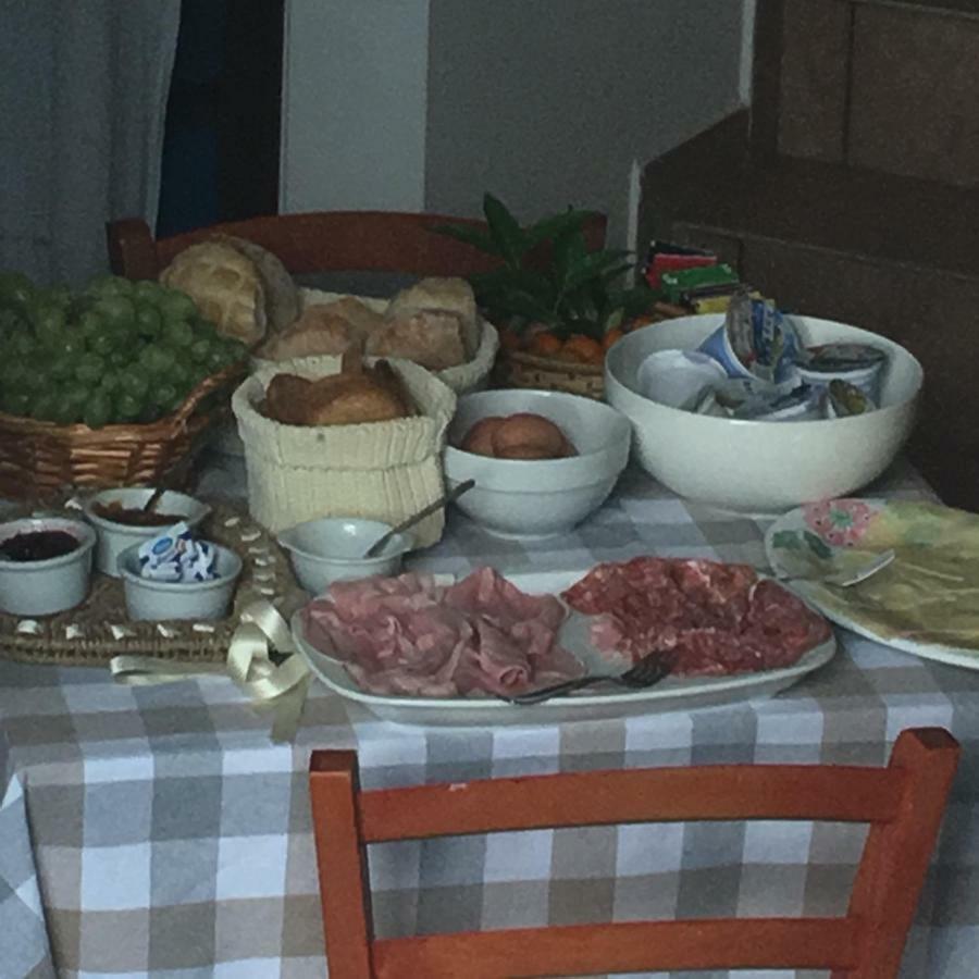 Bed and Breakfast Cascina Cologna Galbiate Zewnętrze zdjęcie